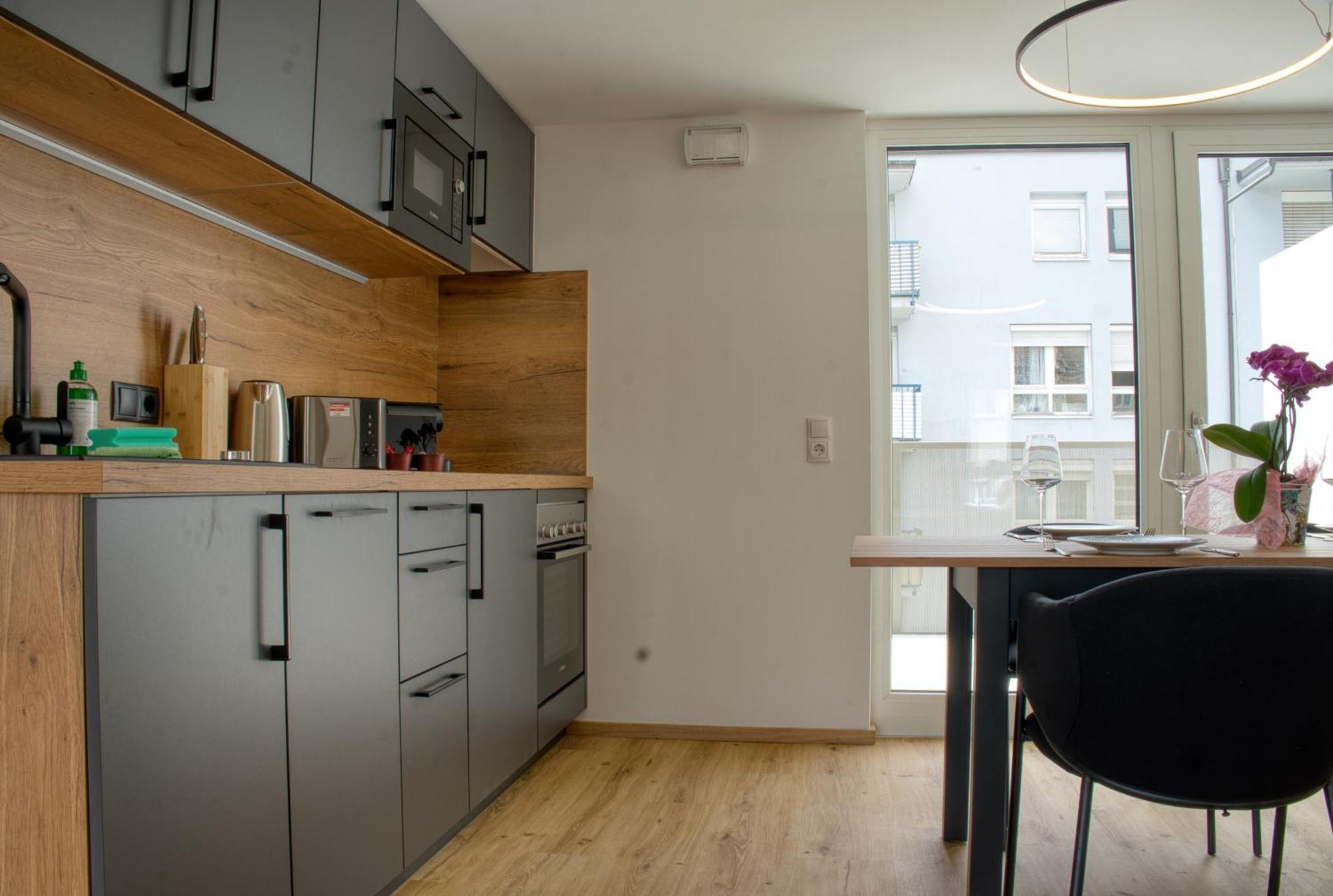 Myquartier Aparthotel *