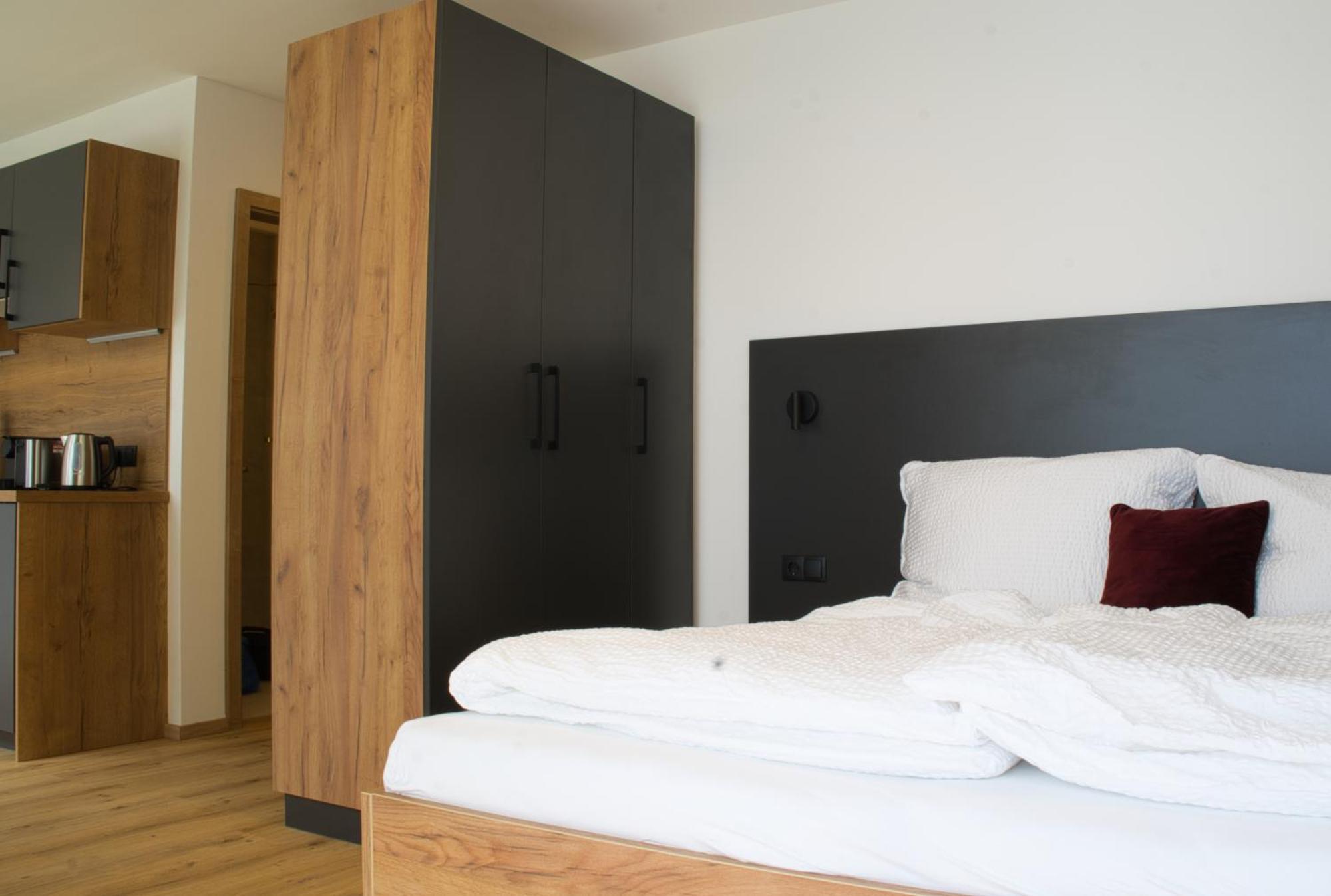 Myquartier Aparthotel